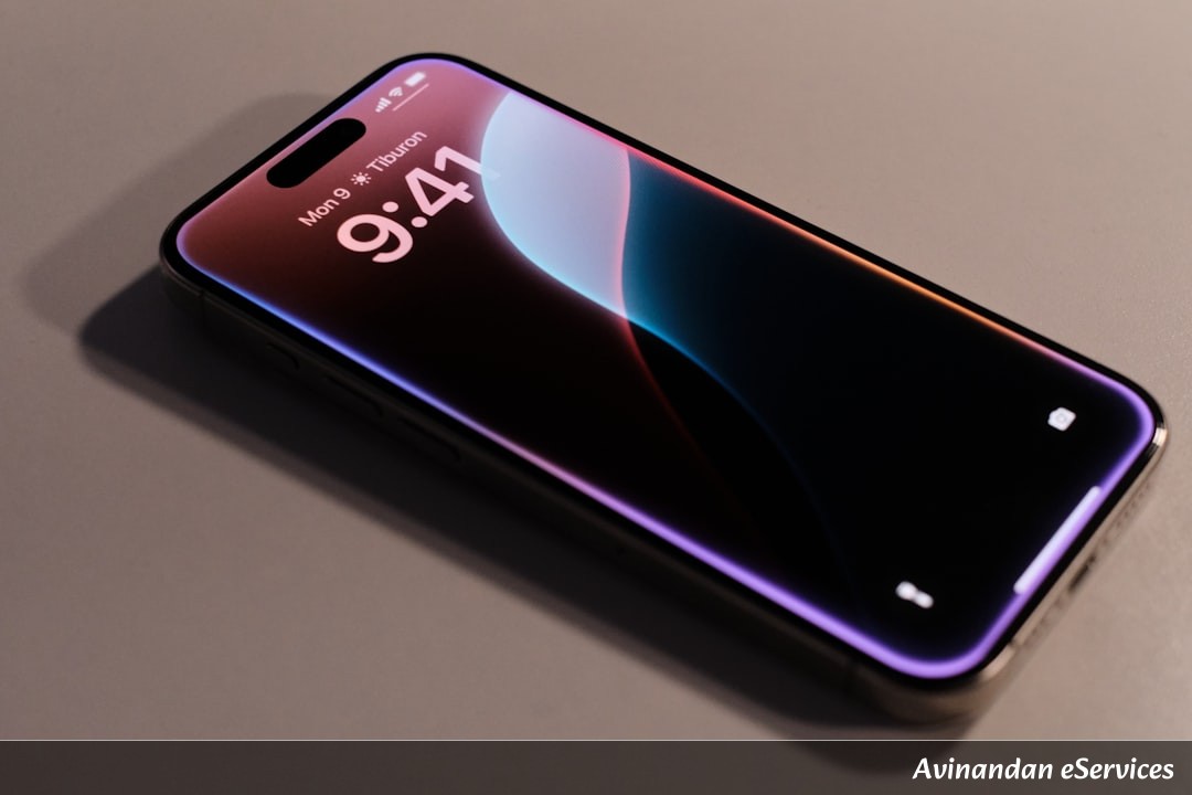 Indian Tech Buzz November 4, 2025: Smartphone Launches Galore & 'Made in India' Chips!