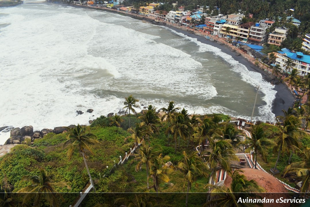 India's Daily Snapshot: Cyclone Ditwah Relief, Red Fort Probe, and Aviation Jitters