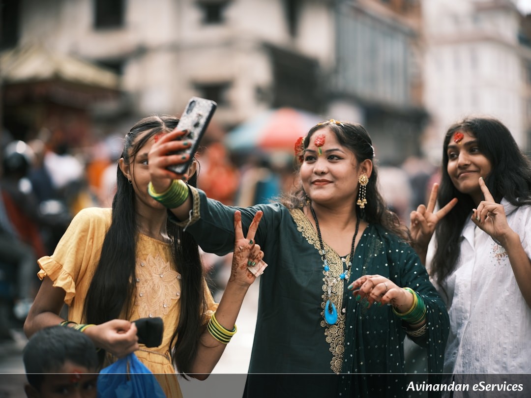 ঘূর্ণিঝড় 'দিতওয়া'-র প্রভাবে বঙ্গে অধরা শীত, বাজার সরগরম বড়দিনের প্রস্তুতিতে, জেনে নিন আজকের গুরুত্বপূর্ণ খবর