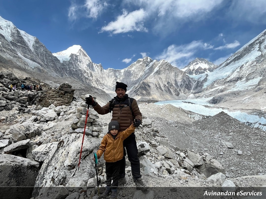 How Can a Bird Fly Higher Than Mt. Everest?: Kabir and Isha's High-Flying Chat!